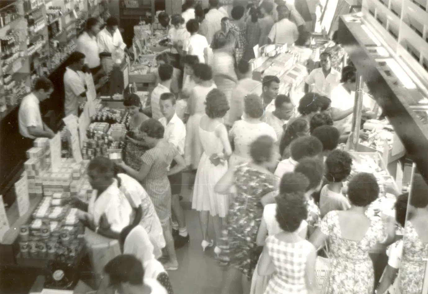 Closing sale at the Boots branch in Suva, Fiji, March 1964.