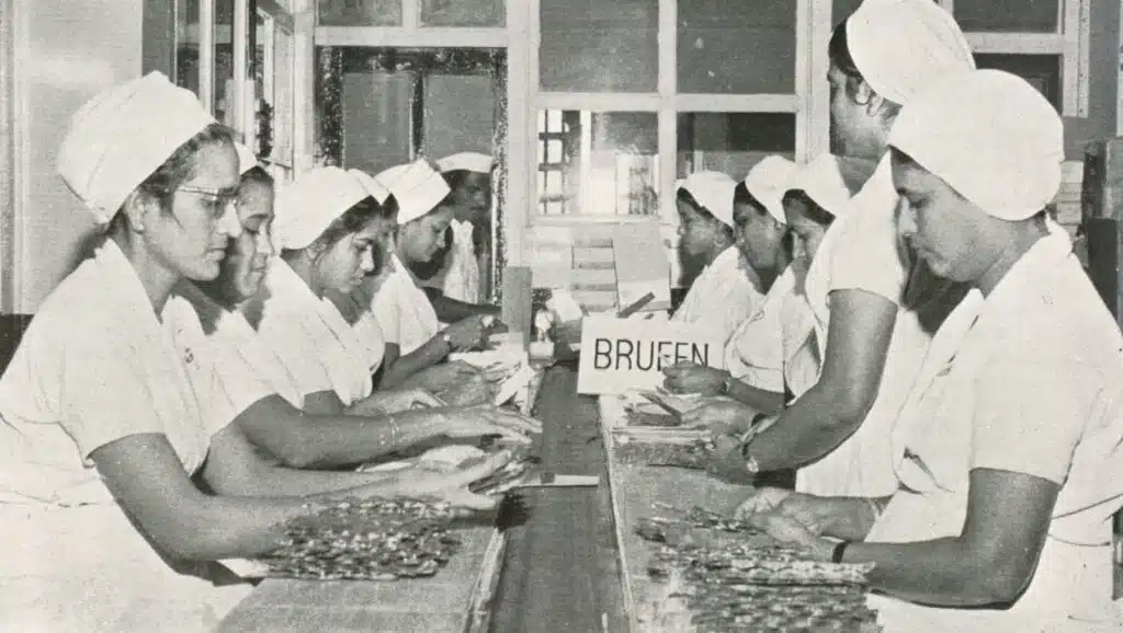 'Operation Brufen' Boots (India) employees packaging locally manufactured Brufen, 1974
